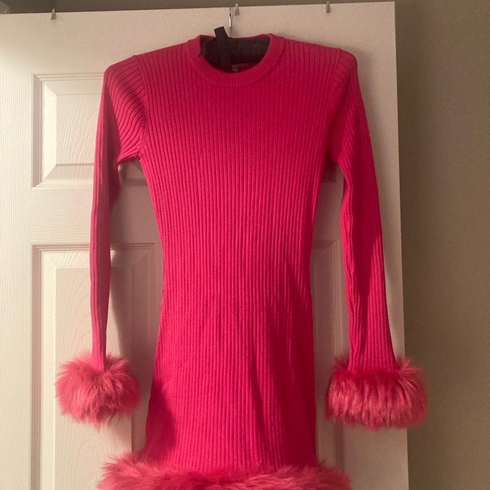 Show Me Your MuMu Pink Long Sleeve Dress size Small with Faux Fur Trim worn once